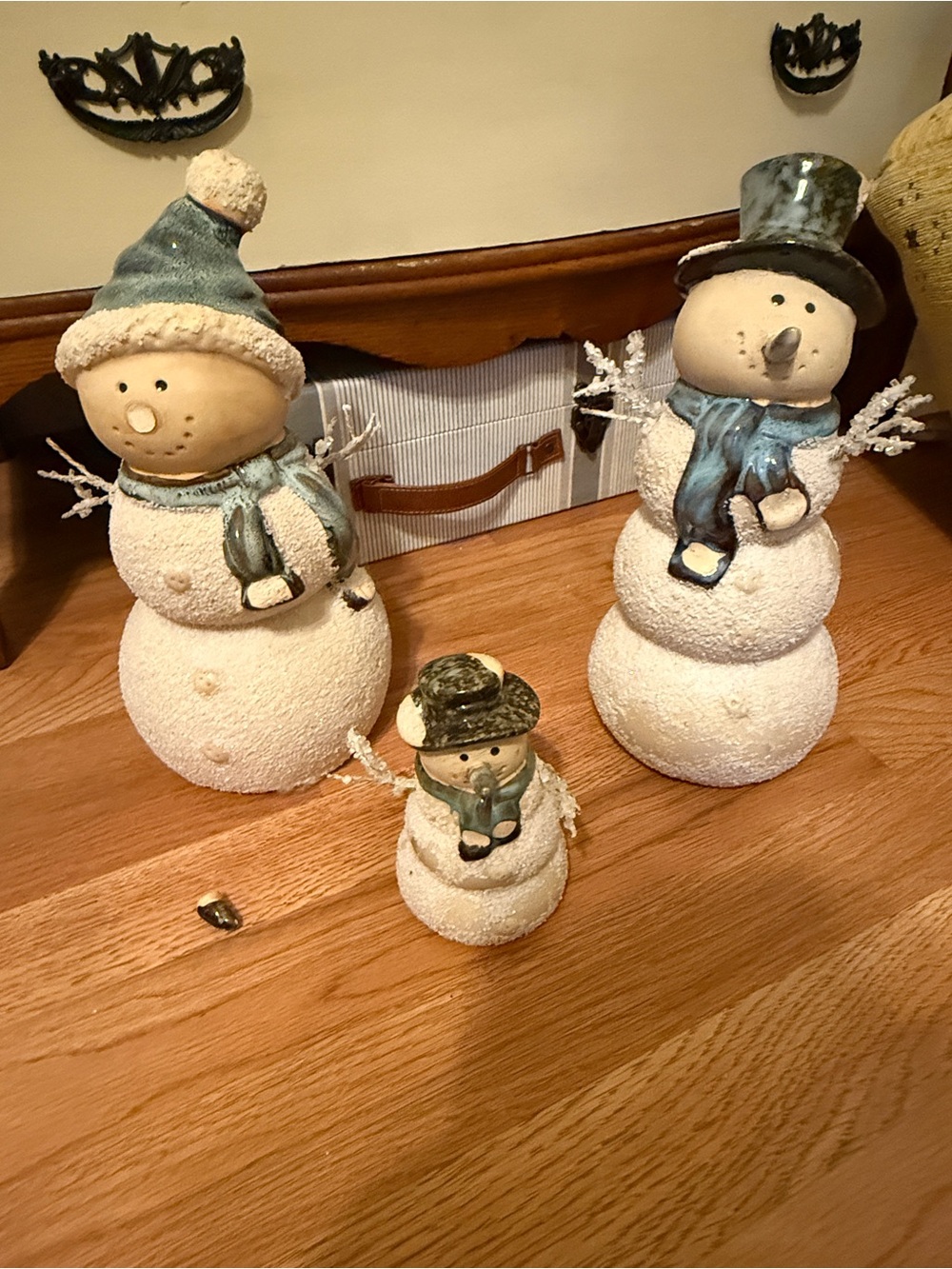 Ceramic snowman family set of 3